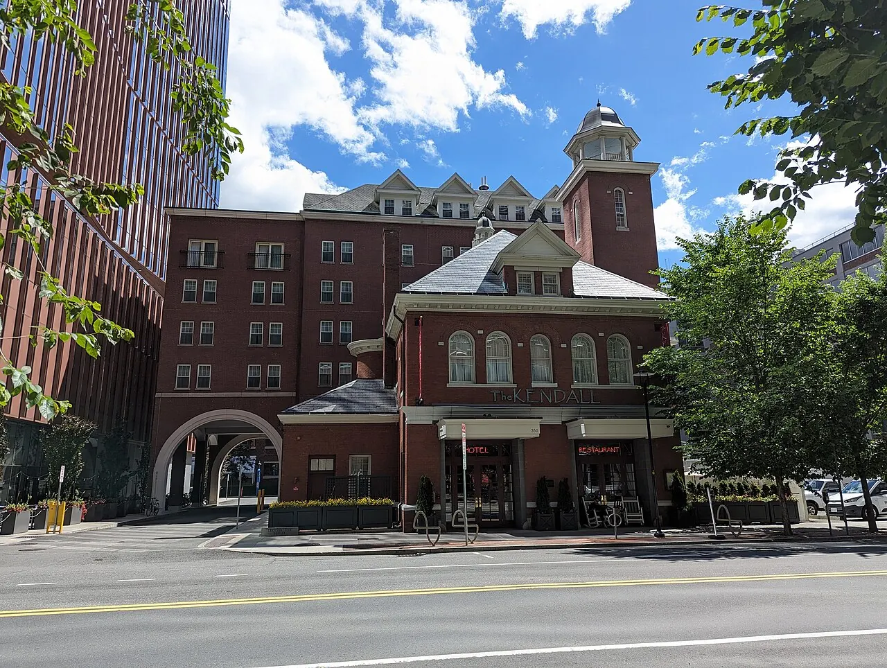 The Kendall Hotel, Cambridge: The Kendall Hotel, exterior, Cambridge, MA ( )